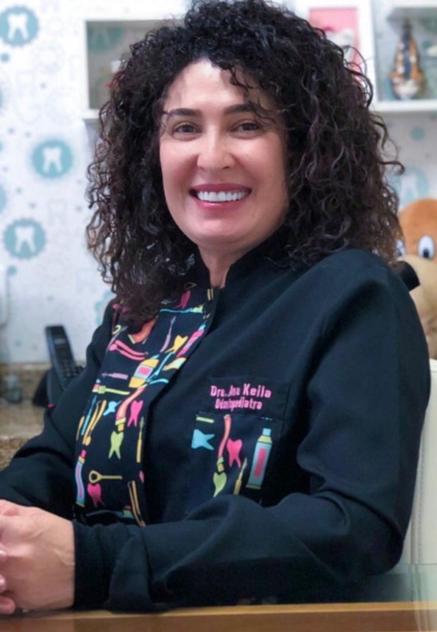 Profa. Me. Ana Keila Costa Barreira Bordon