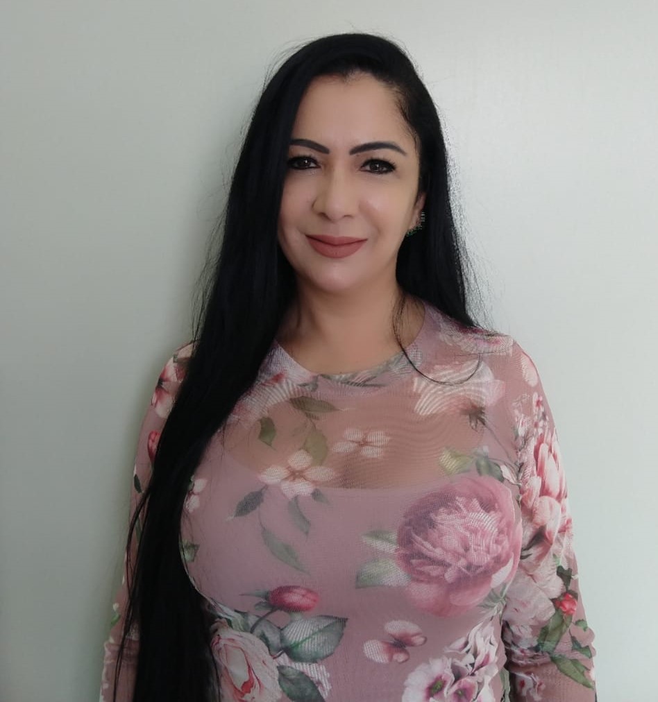 Profa. Me. Ana Paula Gonçalves Ferreira
