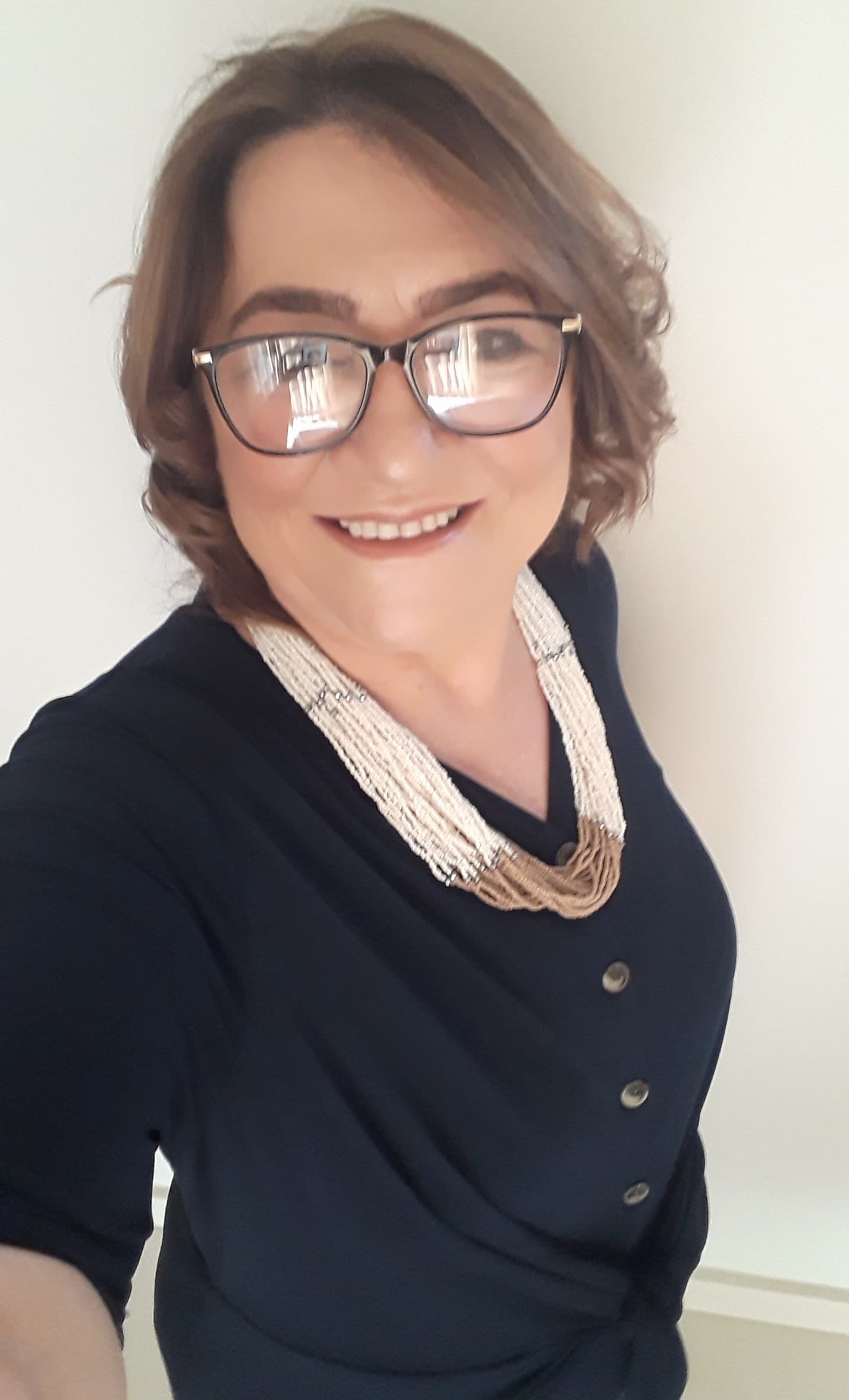 Profa. Me. Elisa Aparecida Oliani