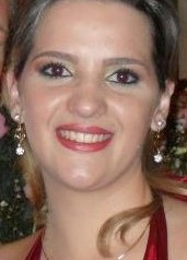 Profa. Dra. Gabriely Cristinni Rezende