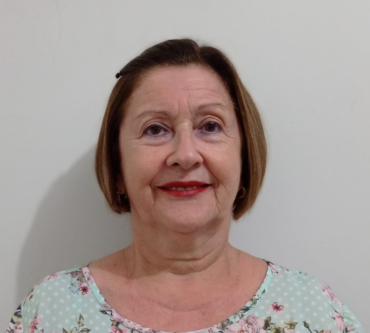 Profa. Me. Mara Cristina Antunes Sampaio Bavelloni