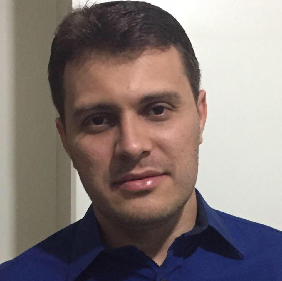 Prof. Esp. Ricardo Dantas Pires