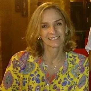 Profa. Esp. Silvana Aparecida Moro