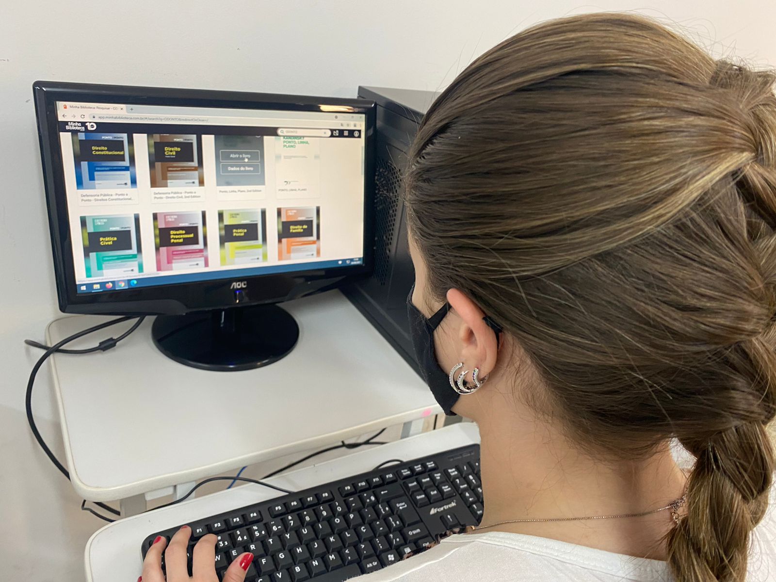 Unifunec adquire novos títulos e recursos para a Biblioteca Virtual