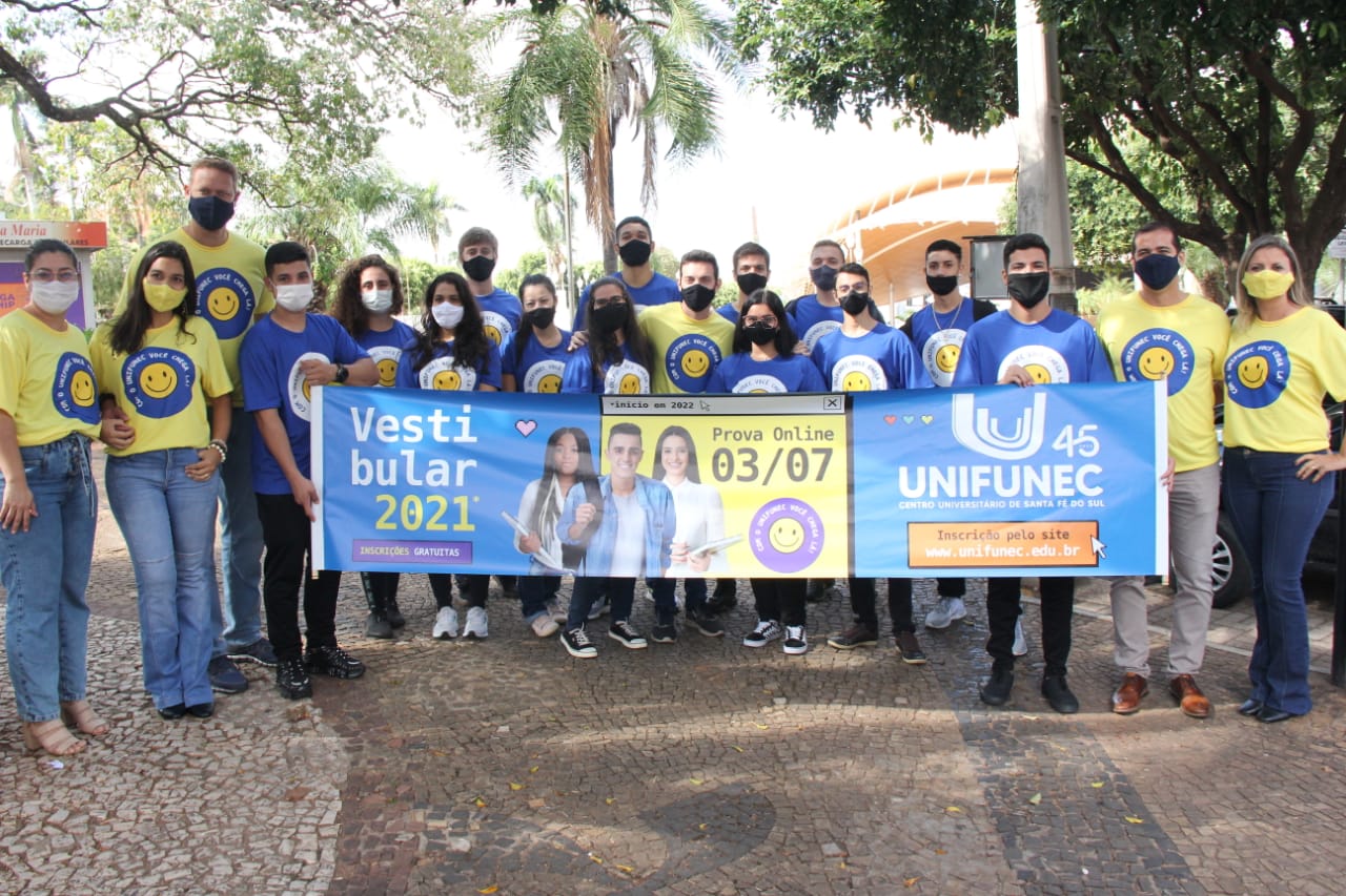 Pit Stop marca divulgação do vestibular 2021 do Unifunec