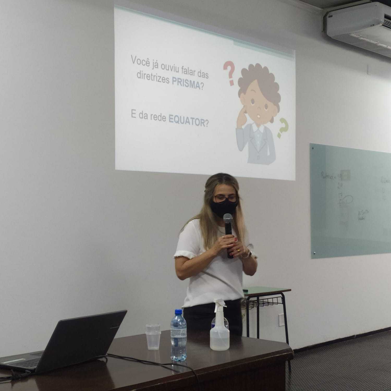 Professores do curso de Enfermagem e da área da saúde do U...