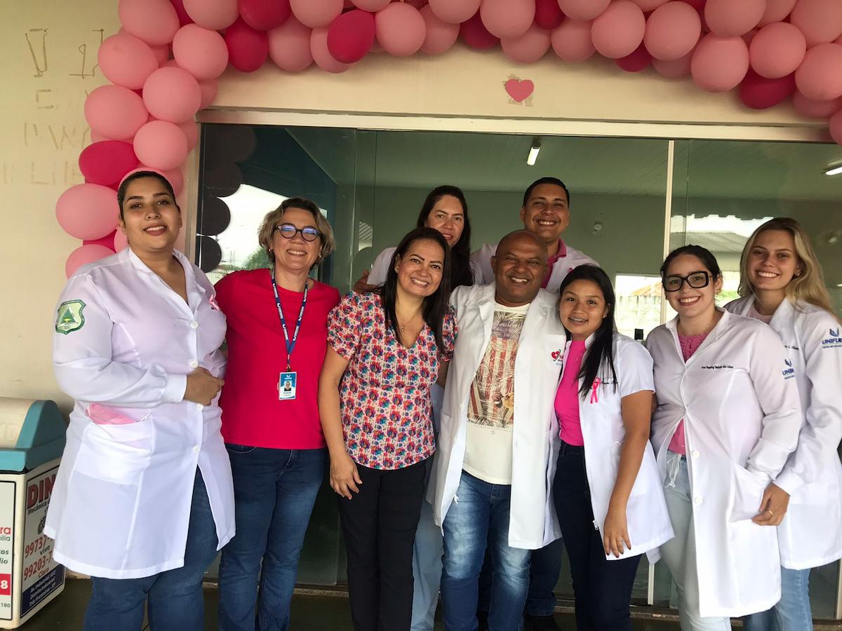 Acadêmicos do 10º termo do curso de Enfermagem do Unifunec...