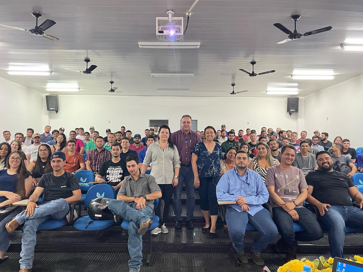 Unifunec promove curso de Legislação Profissional para aca...